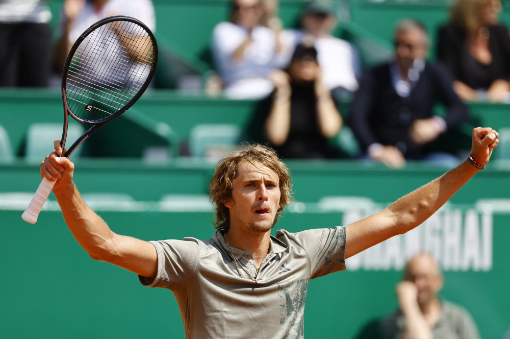 爱游戏tv-蒙特卡洛大师赛翻盘法网，兹维列夫统治全场