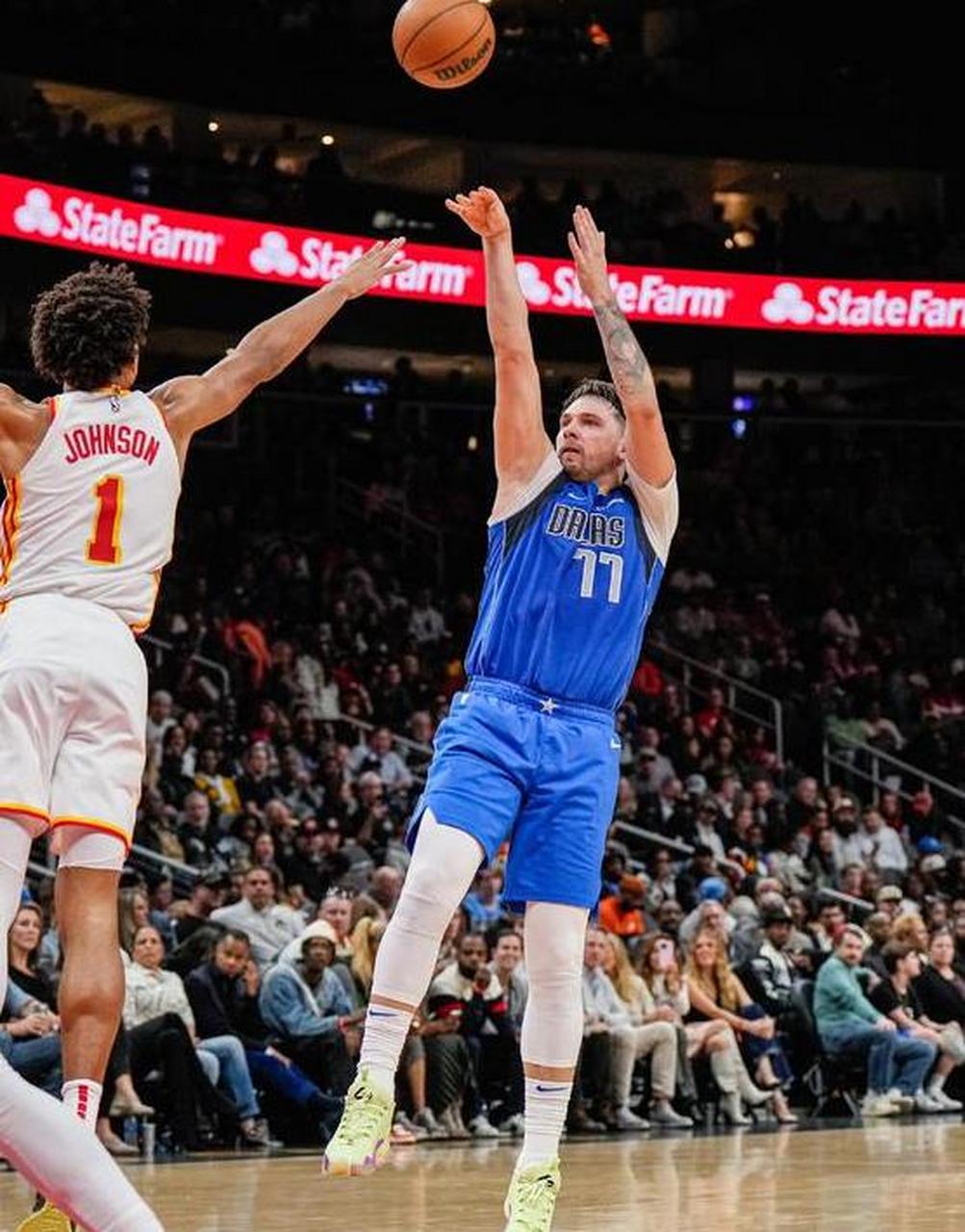 爱游戏-山西队鏖战魔术，东契奇扛起全队