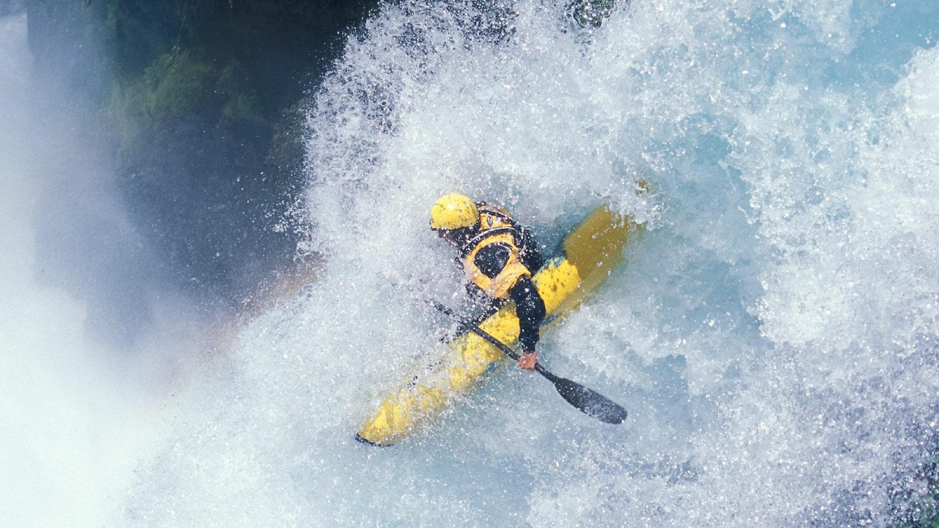 爱游戏体育-奥运周期关键战之夜，东契奇持续制造杀伤，当个人英雄主义成为国家队的唯一解法