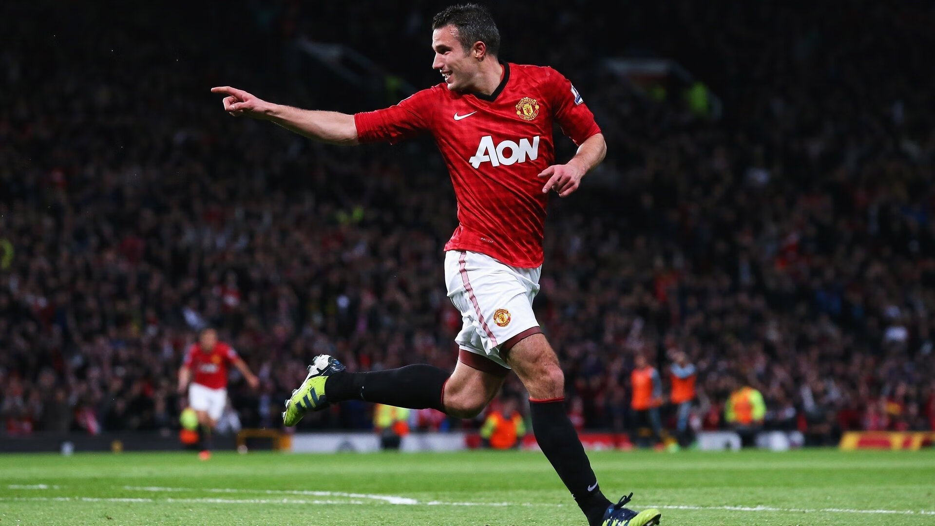 爱游戏-萨卡之夜，当足球天才在NBA总决赛的聚光灯下打爆防线