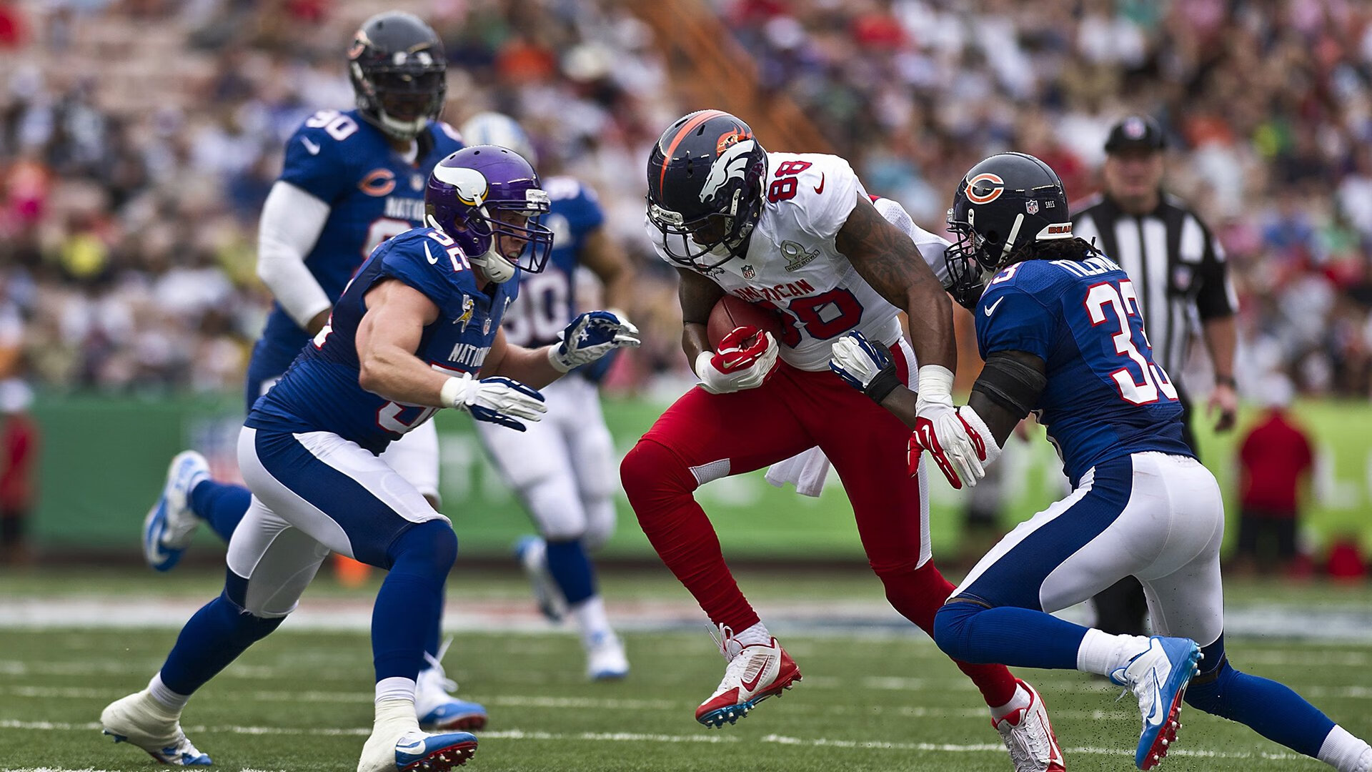 爱游戏APP-鹈鹕对阵活塞,布克节奏完全掌控,一场现代篮球的节奏美学